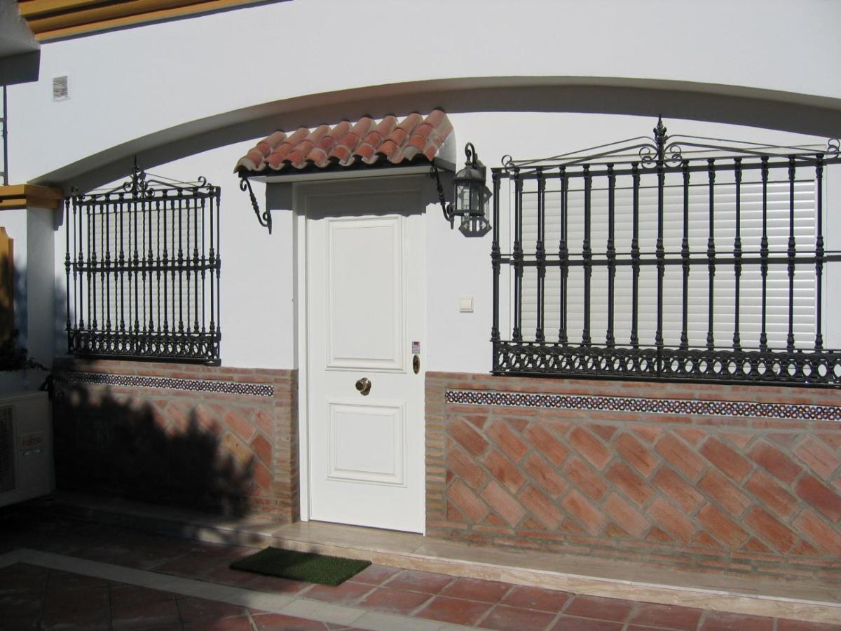 Apartamentos La Libertad Estepona Exterior foto